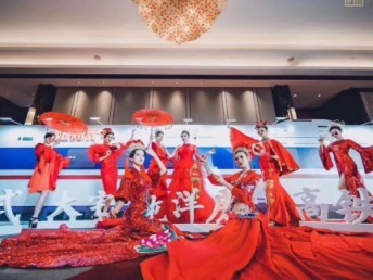 重慶開業慶典全攻略 禮儀攝影、舞龍舞獅與舞臺搭建一站式服務